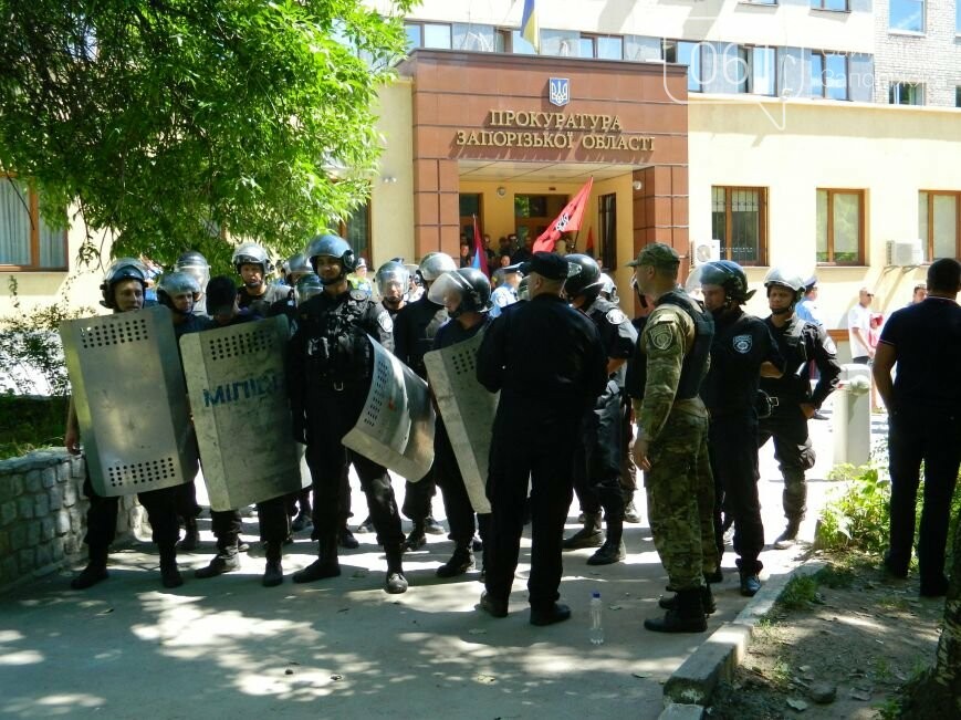 В запорожье митинг «Силы нации» разогнал «Правый сектор» (ВИДЕО, ФОТО) (фото) - фото 9