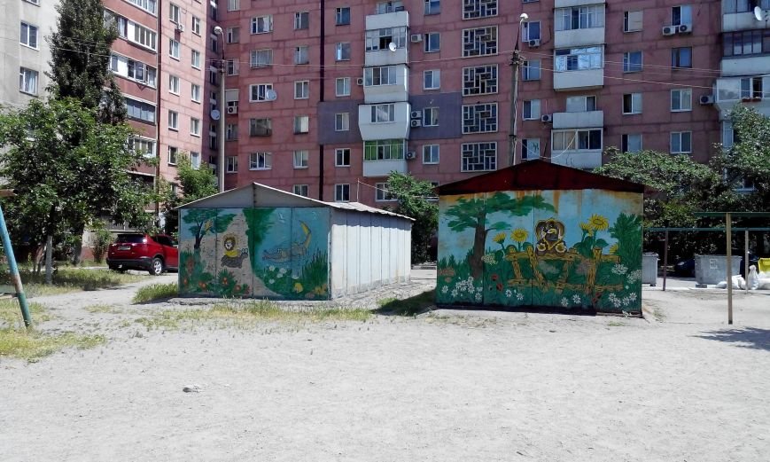 Запорожская пенсионерка превращает скучные гаражи в яркие полотна (ФОТО) (фото) - фото 8