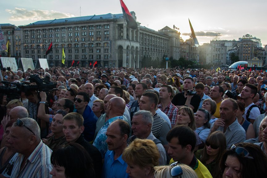 Референдум Правого сектора: борьба с продажной властью или дестабилизация Украины (фото) - фото 1