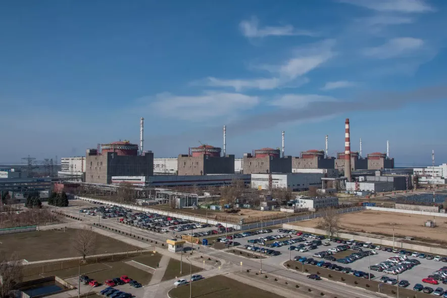 Запорізька АЕС уже два місяці працює на одній лінії живлення, МАГАТЕ просить про «режим тиші» для ремонту