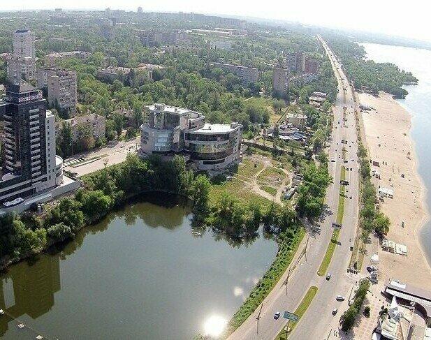 У Запоріжжі на сесію повторно винесуть рішення про врегулювання швидкості на Прибережній автомагістралі