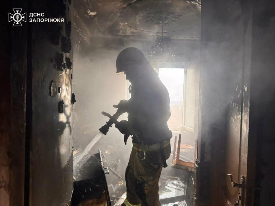 У Запоріжжі загасили пожежі у двох багатоповерхівках