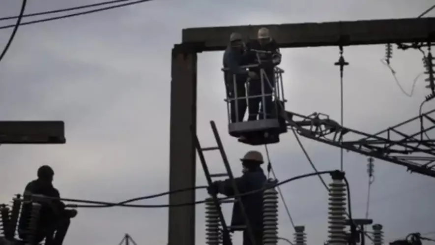 У «Запоріжжяобленерго» повідомили про стан поранених електромонтерок після атаки