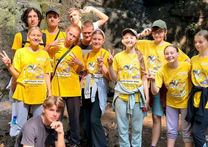 Бізнеси Ахметова від початку війни спрямували понад 12,8 млрд грн на ЗСУ і підтримку України