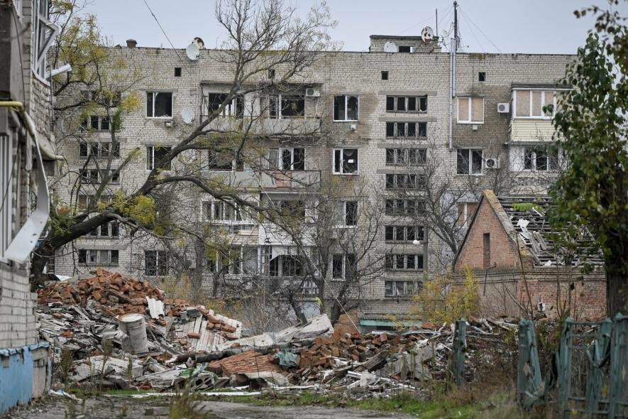 Внаслідок ворожої атаки дронів в Оріхові поранено двох літніх людей