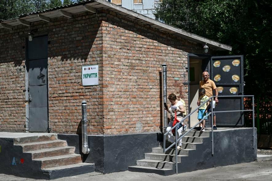 Вікна з м’яким склом, безкоштовне харчування та освіта офлайн: Запоріжжя готується до нового навчального сезону, - ФОТОРЕПОРТАЖ