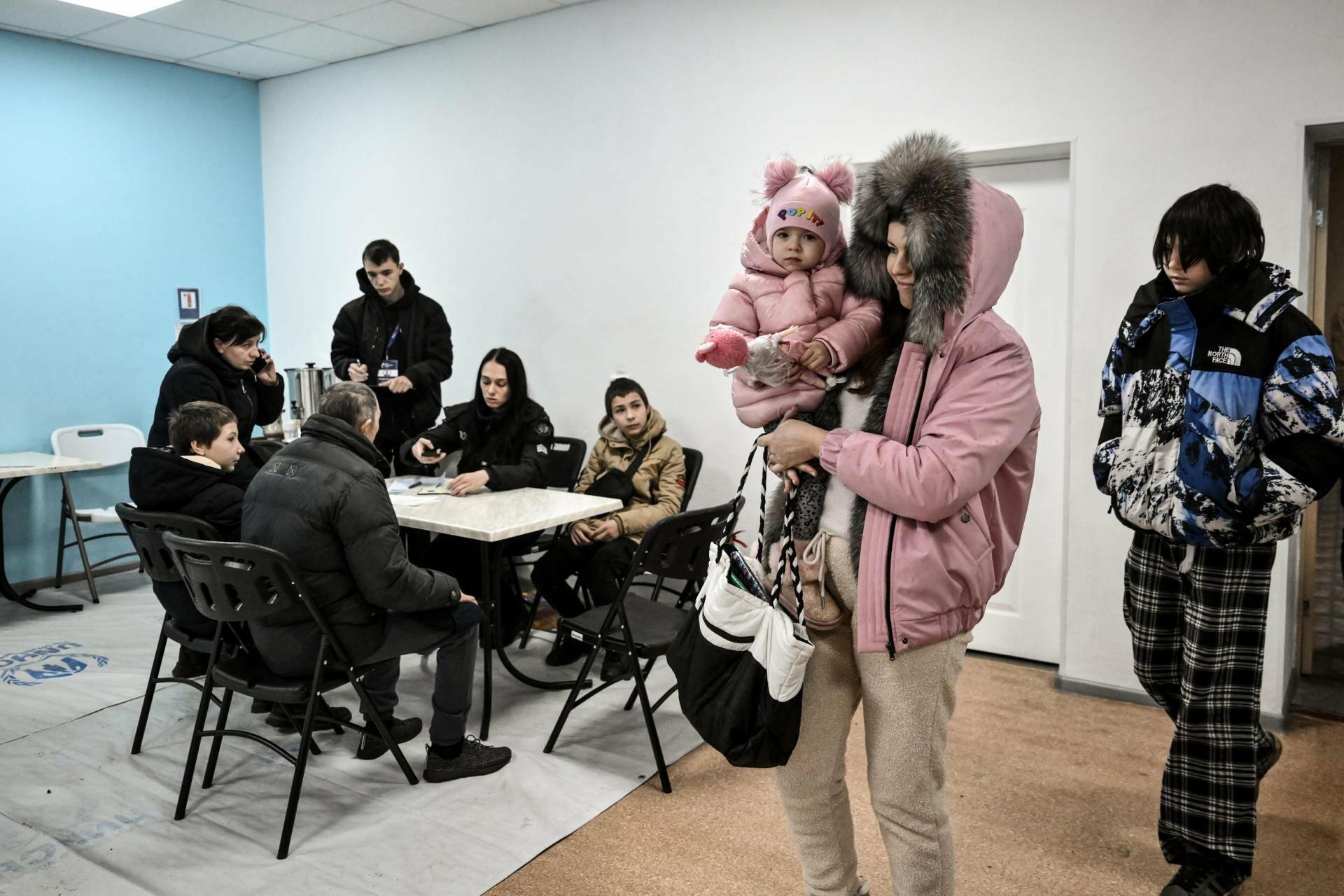 З дев'яти сіл Запорізької області оголосили примусову евакуацію дітей