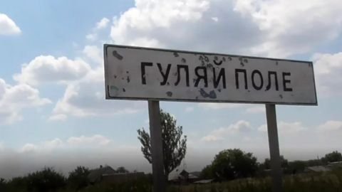У Гуляйполі призупинили видачу гумдопомоги і евакуацію автобусами