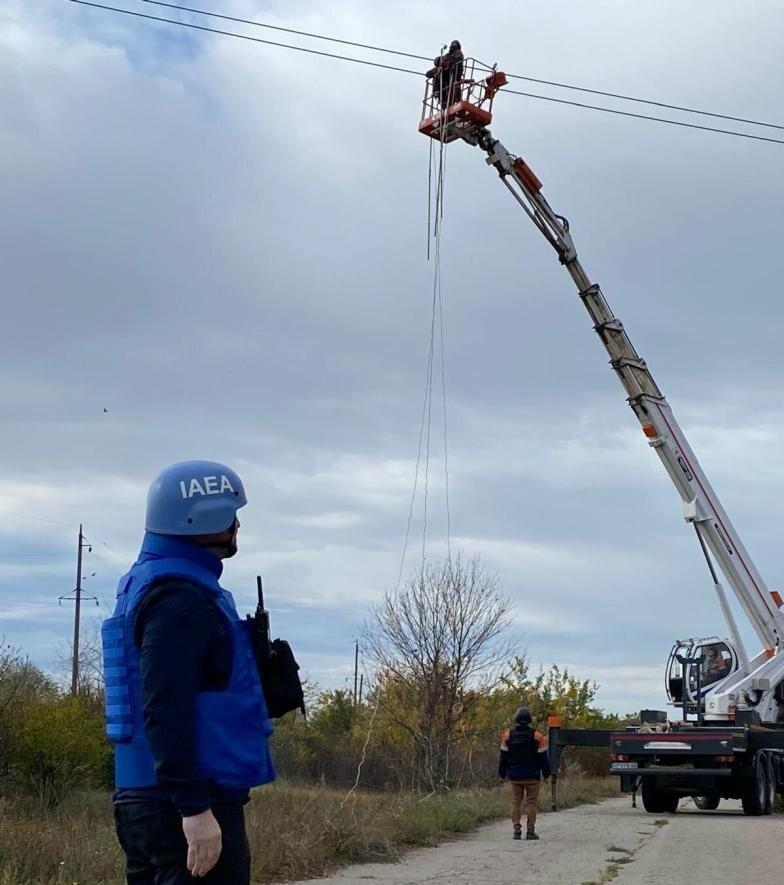Після чотиритижневої зупинки на Запорізькій АЕС почали ремонт ліній електропередач
