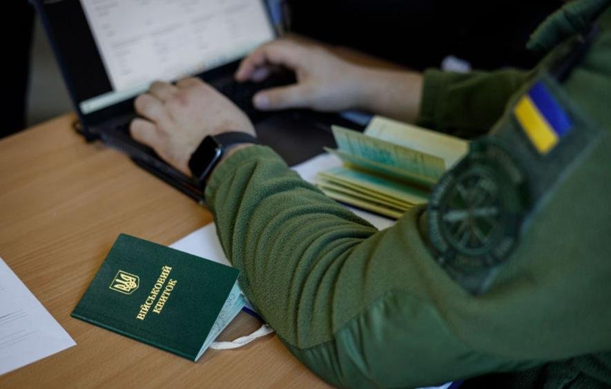 Уряд змінив правила бронювання працівників для критично важливих підприємств