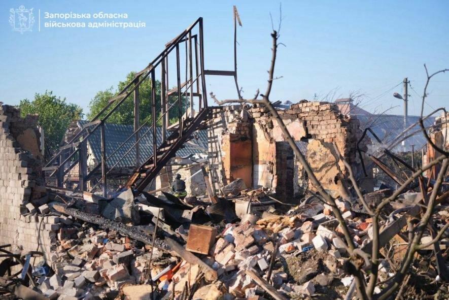 За добу ворог зруйнував в Запоріжжі та області 382 обʼєкта, поранено 37 людей, один загиблий