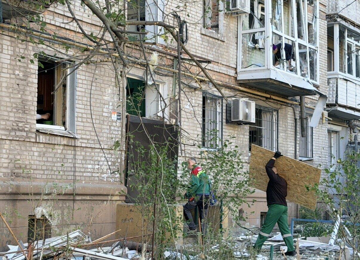 У Запоріжжі кількість постраждалих внаслідок ранкового удару КАБ зросла до 23 осіб