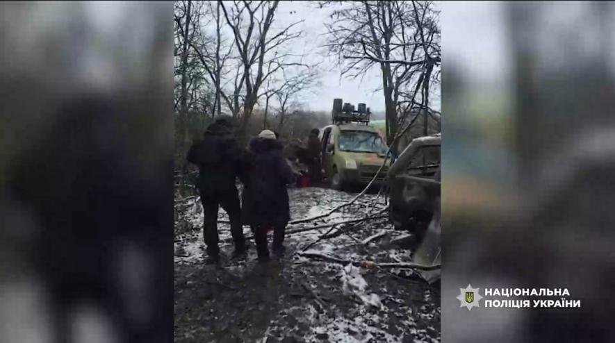 Поліцейські та волонтери вивезли чотирьох людей з Гуляйполя: як проходила евакуація