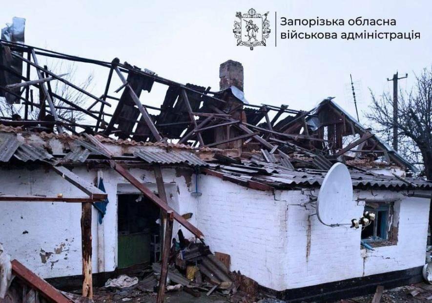 У Запорізькій області від ворожих атак потерпали 39 населених пунктів, троє людей поранені