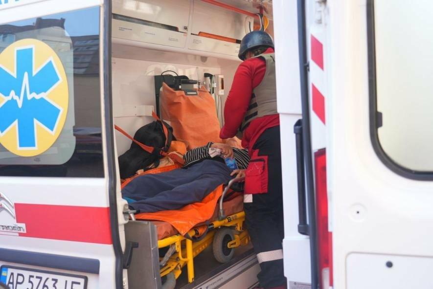 У Запоріжжя внаслідок атаки КАБами збільшилася кількість постраждалих, допомога медиків знадобилась ще одній дитині