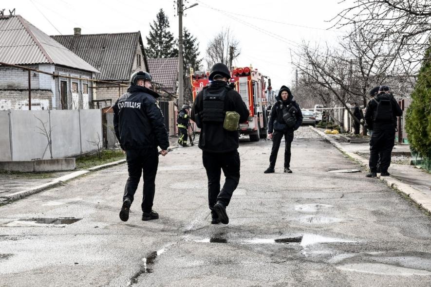 Обстріли посилились: поліція вивезла ще 13 людей з трьох населених пунктів неподалік Запоріжжя