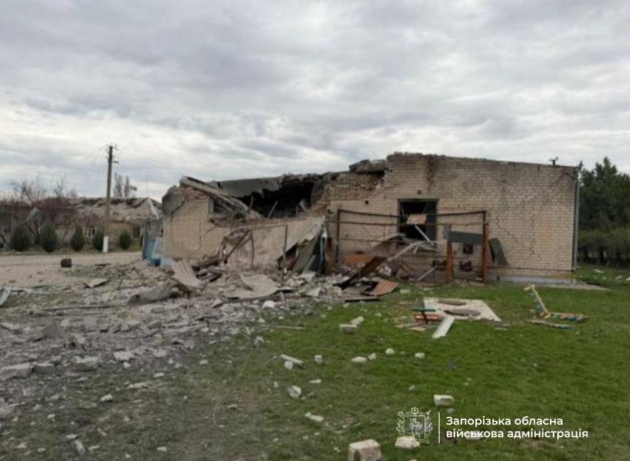 Ворог атакував Запоріжжя, а у Запорізькому районі вбив людину і поранив ще трьох