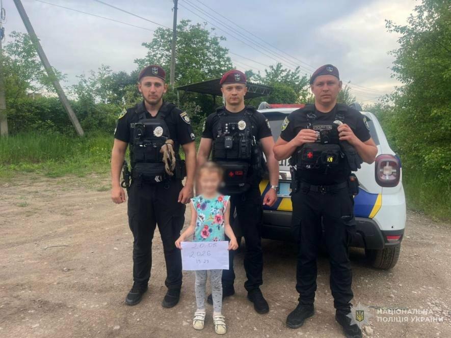 У Запоріжжі спецпризначенці поліції за допомогою дрона розшукали дитину, яка заблукала