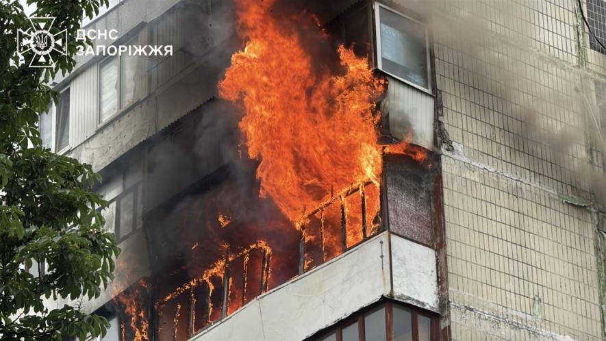 У Запоріжжі в багатоповерхівці на 7 та 8 поверхах горіли квартири