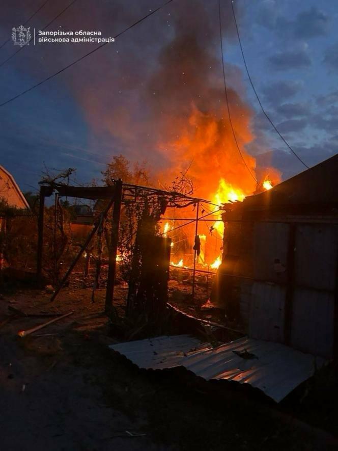 Росіяни атакували Запоріжжя, пошкоджено будинки