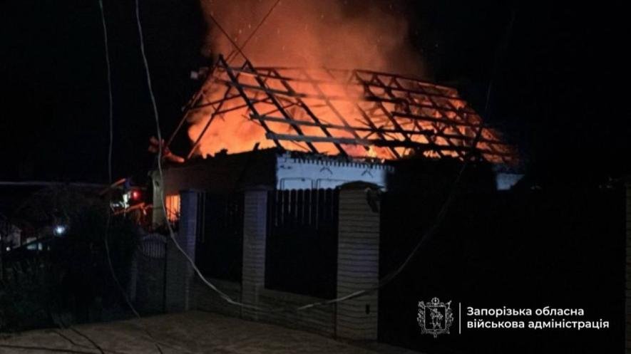 Вночі росіяни атакували Запоріжжя: пошкоджено будинки, троє людей постраждали
