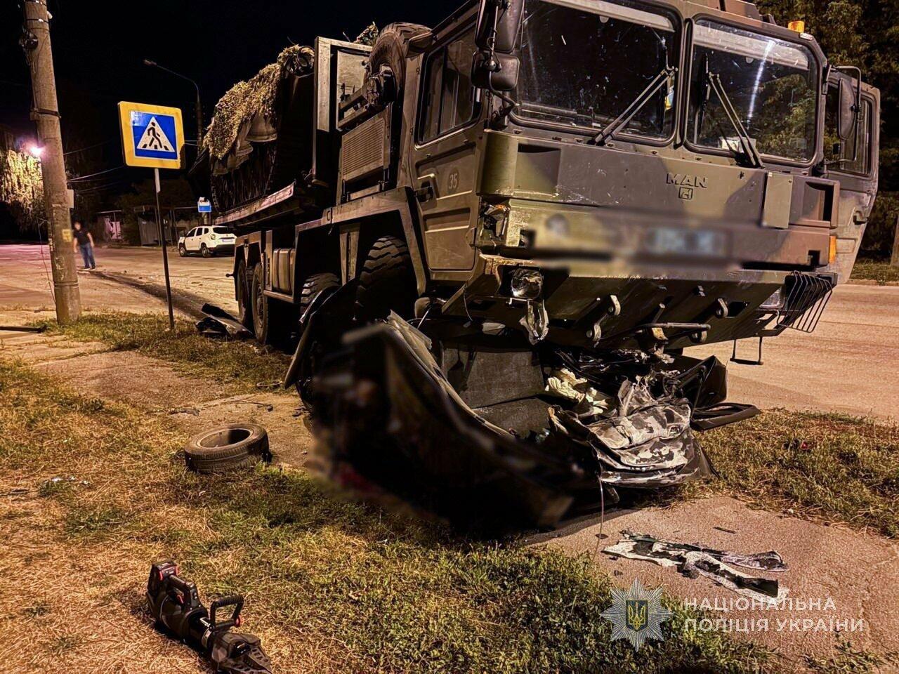 У Запоріжжі внаслідок зіткнення двох авто загинув чоловік: поліція встановлює обставини ДТП