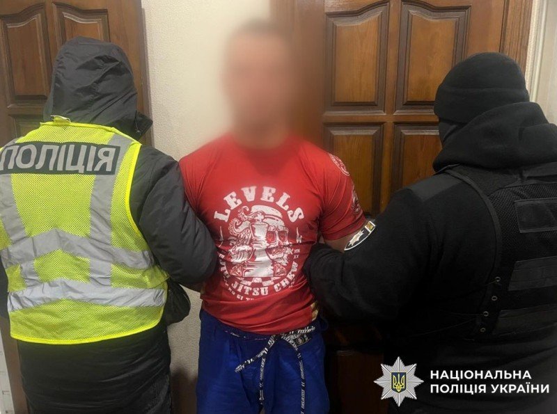 У столиці за підозрою у сексуальному насильстві над неповнолітньою затримали тренера із Запоріжжя