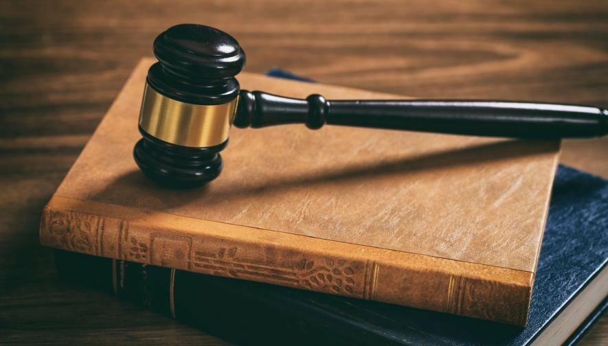 Передавали координати ЗСУ, підпалили залізницю та готували вибух: двох агентів рф із Запоріжжя засудили до 15 років
