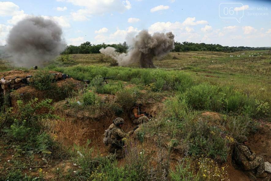 Росіяни атакували біля Степового та завдали авіаударів по Степногірську і Долинці