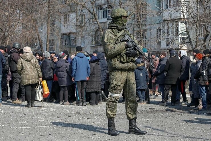 Загарбники вилучають цивільний транспорт для військових потреб на тимчасово окупованих територіях, - ЦНС