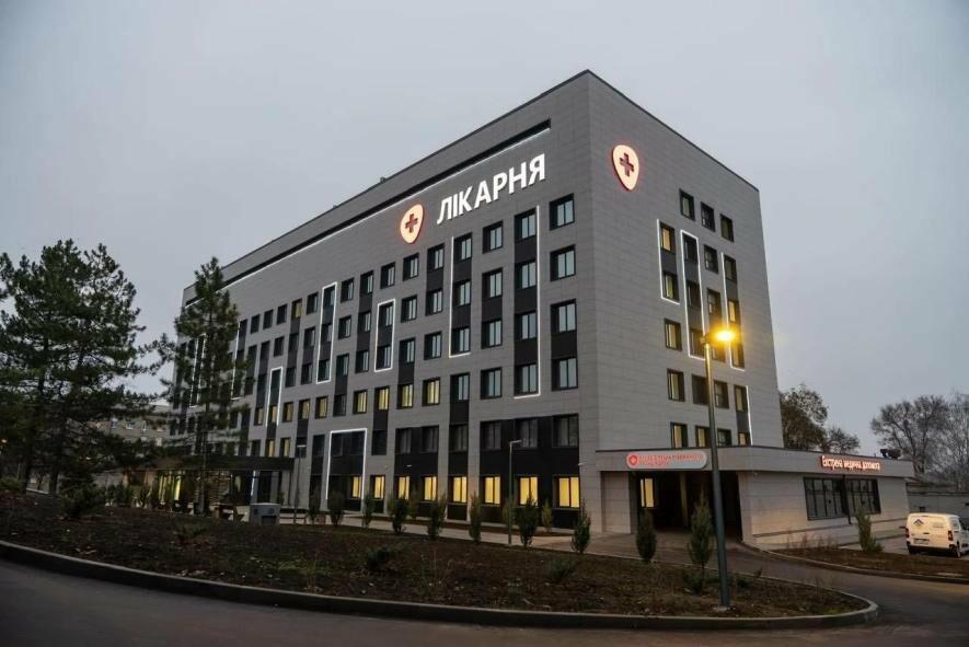 У Запоріжжі планують об’єднати міську лікарню №4 з лікарнею екстреної допомоги, яку очолив брат голови ЗОВА