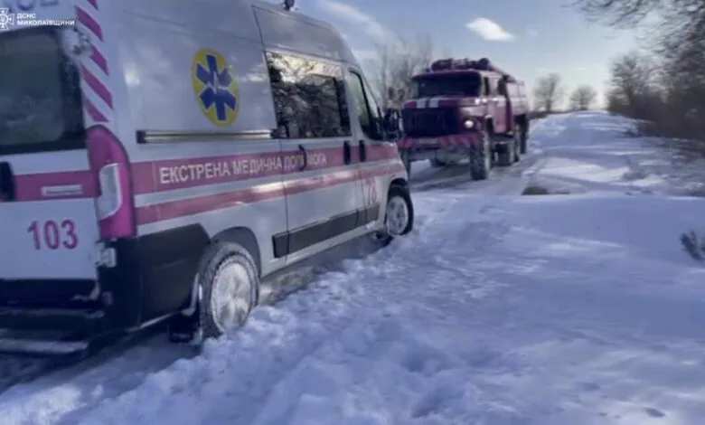 Через негоду в Запоріжжі рятувальники допомогли двом автомобілям «швидкої»
