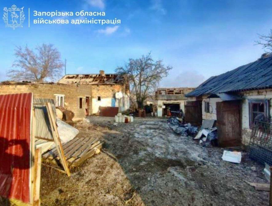 У Запорізькому районі внаслідок авіаудару поранено жінку