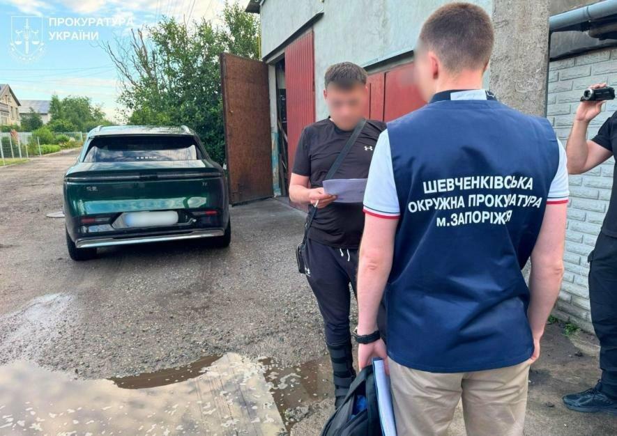 У Запоріжжі ексдиректора комунального підприємства та керівника ветклініки підозрюють у розтраті понад мільйона гривень