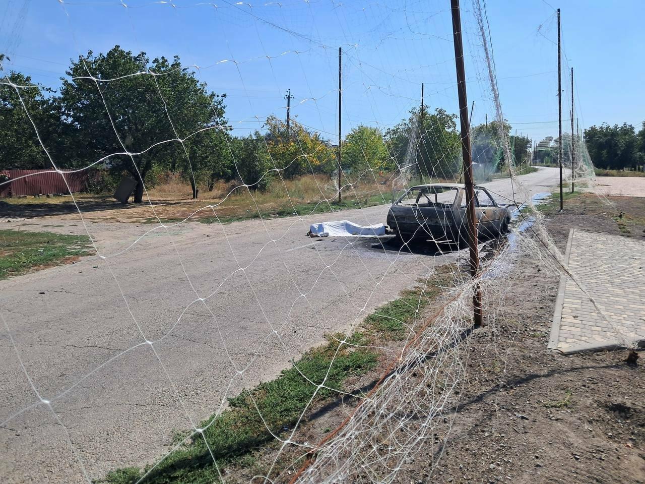 У Кушугумі російський FPV-дрон атакував цивільне авто, загинув чоловік