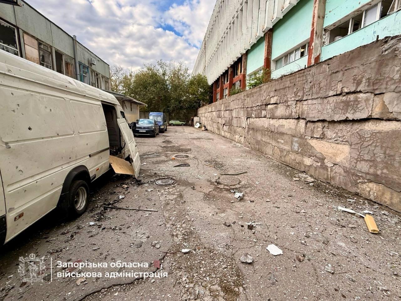 Ворог атакував Запоріжжя, поранення дістали троє людей