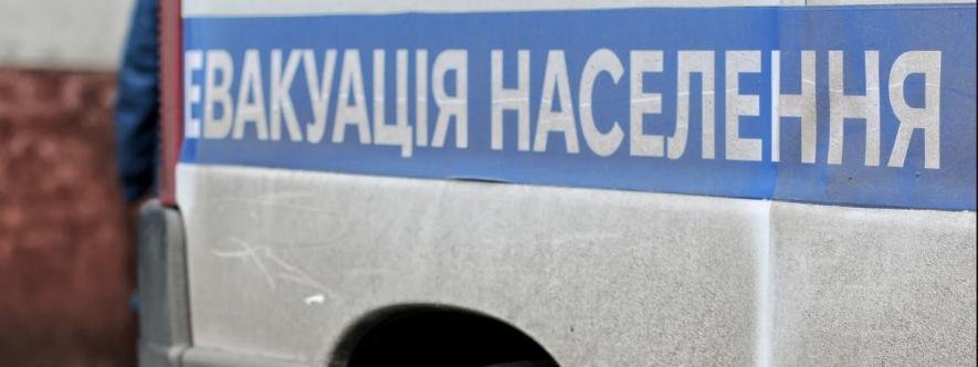 Поліцейські провели евакуацію трьох мешканців Запорізького району