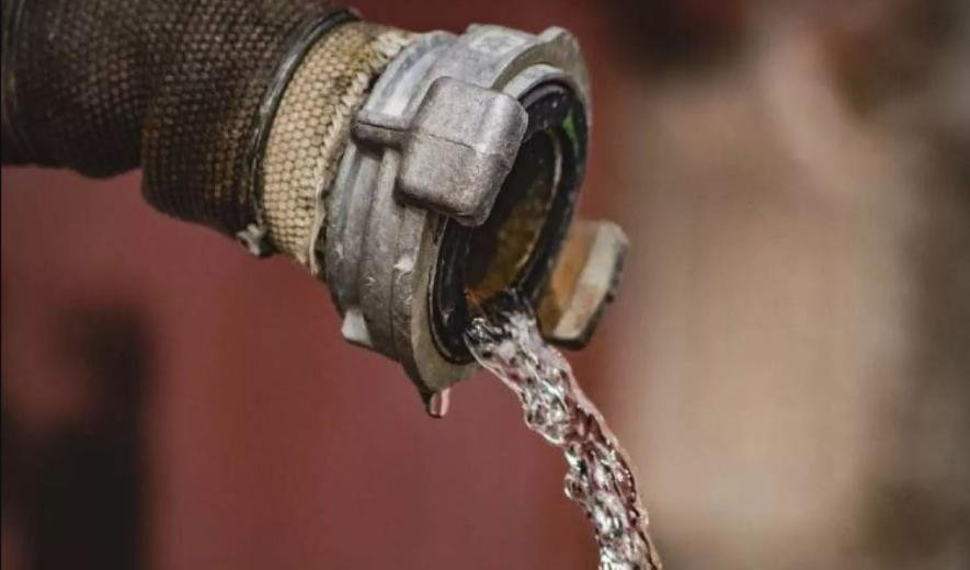 У центрі Запоріжжя відключили воду тисячі споживачів через аварійний ремонт