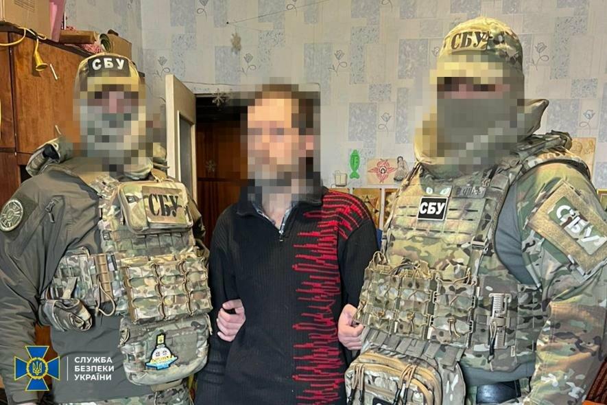 Маскувався під пенсіонера: у Запоріжжі затримали коригувальника обстрілів