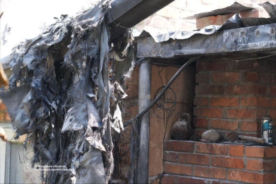 У Запоріжжі ворожий дрон пошкодив приватний будинок, поранено жінку