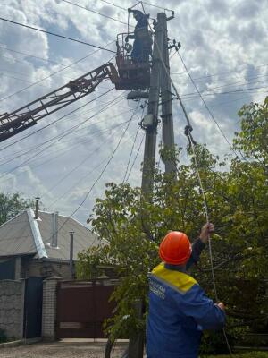У Запорізькій області відновили електропостачання 24 тисяч споживачів