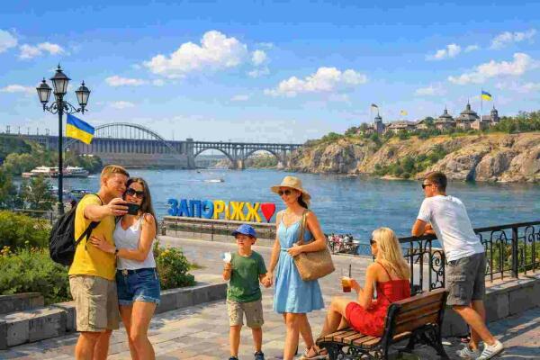 Прогноз погоди в Запоріжжі на 14 липня: комфортна спека та легкий вітер