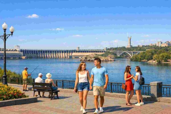 Прогноз погоди в Запоріжжі на 20 серпня: ясний день з комфортними температурами