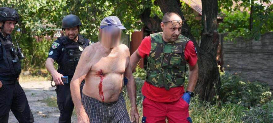 Ворожий дрон влучив у приватний будинок у Запоріжжі, виникла пожежа
