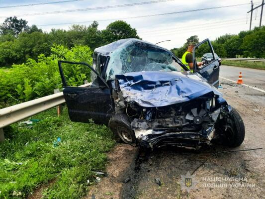 На Запоріжжі п’яний водій виїхав на зустрічну смугу та спричинив ДТП, у якій загинули дві жінки