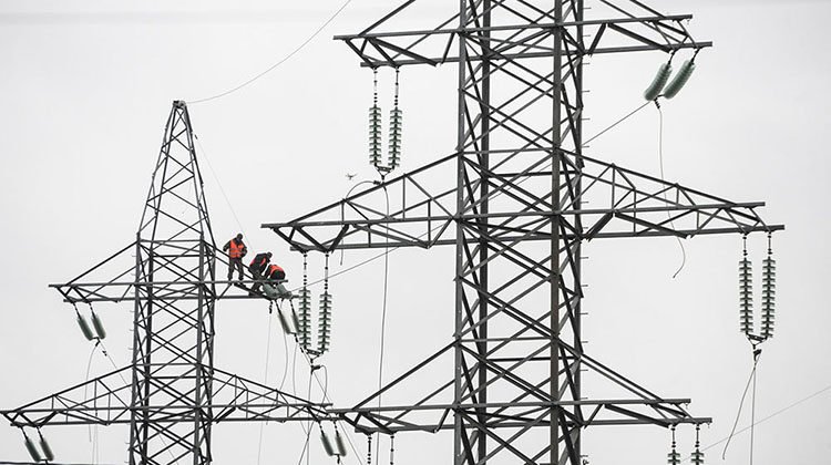 У Запорізькій області через обстріли знеструмило майже 6 тисяч осель