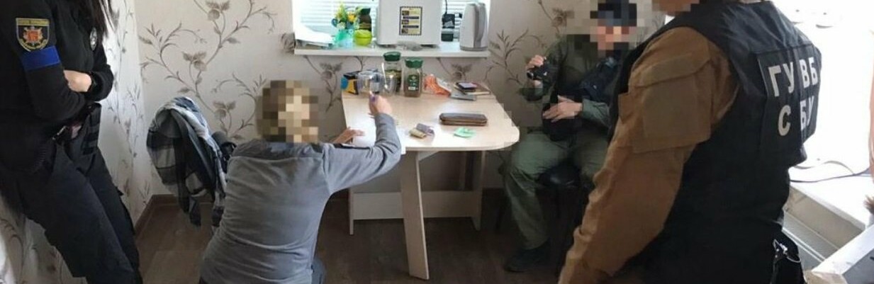 У Запоріжжі оголосили підозру поліцейському, який організував побори за перетин лінії розмежування