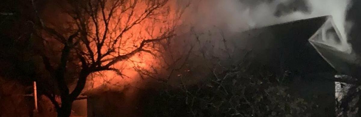 На Запоріжжі протягом доби від артобстрілів спалахнули пожежі в житлових будинках