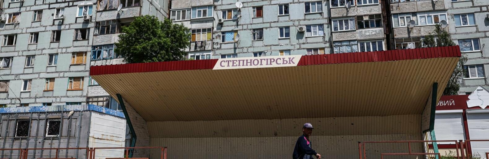 Внаслідок атаки дрону-камікадзе по Степногірську поранено двох людей