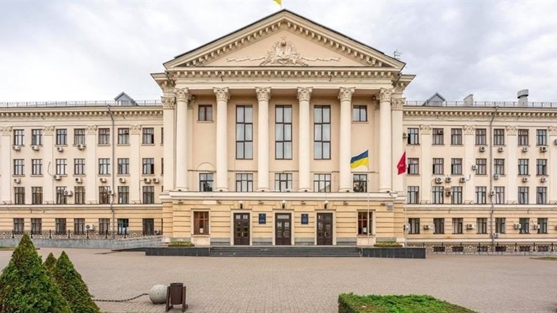 У Запоріжжі депутати незадоволені тим, що департаменти та управління орендують приміщення у сторонніх осіб